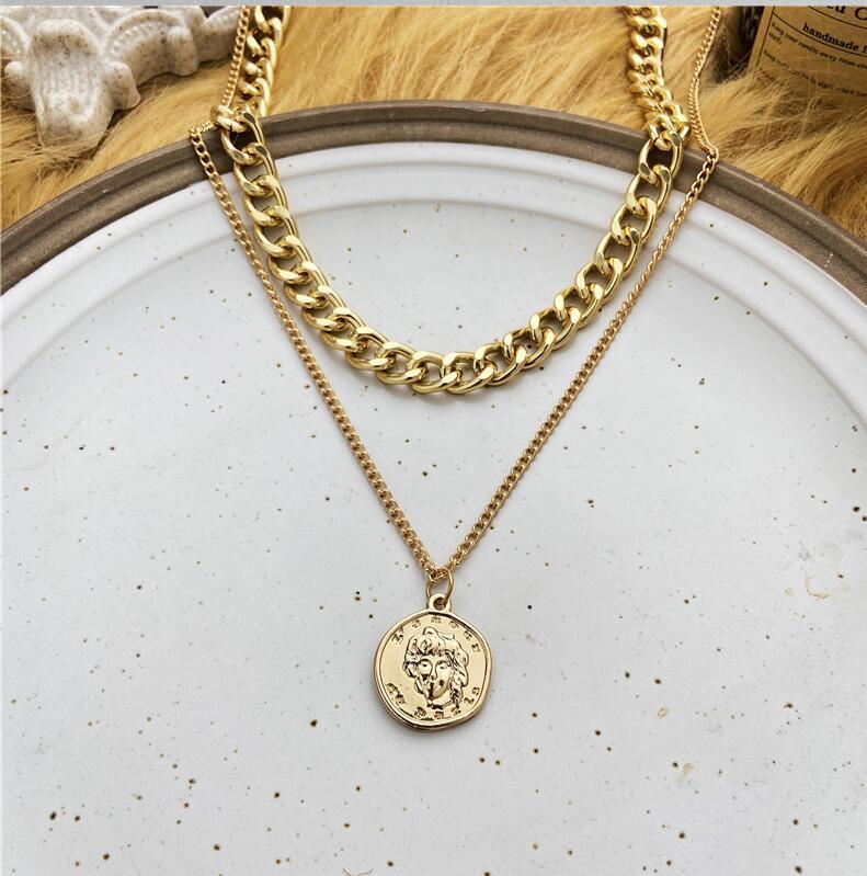 Multilayer Portrait Round Pendant Necklace Fashionable